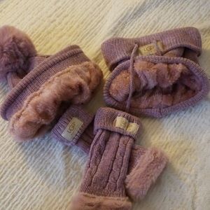 Scarf hat glove set